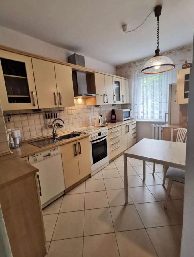 Apartament Jak U Mamy Gdynia Exterior photo